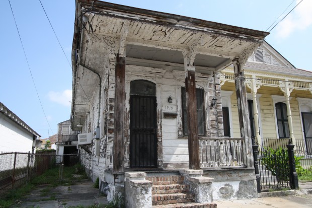 Bywater architecture