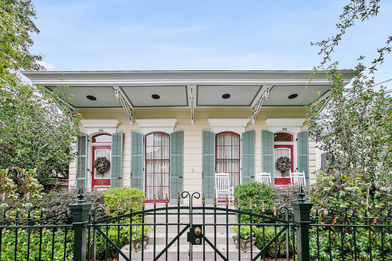 210 Olivier St New Orleans b&b for sale